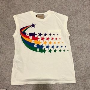 gucci shooting star print t-shirt barely used